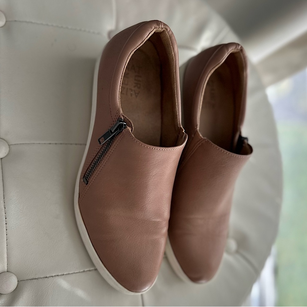 Naturalizer Nude Wedge